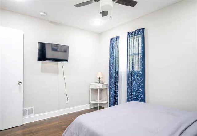 2339 Country Club SW Lane, Atlanta, GA 30311