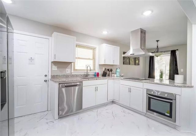 2339 Country Club SW Lane, Atlanta, GA 30311