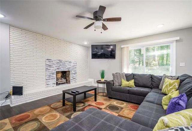 2339 Country Club SW Lane, Atlanta, GA 30311