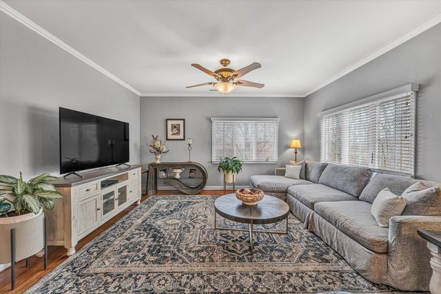 100 Waterside DR, Moneta, VA 24121