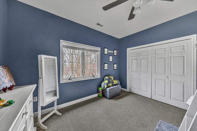 100 Waterside DR, Moneta, VA 24121