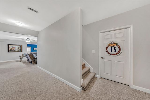 100 Waterside DR, Moneta, VA 24121