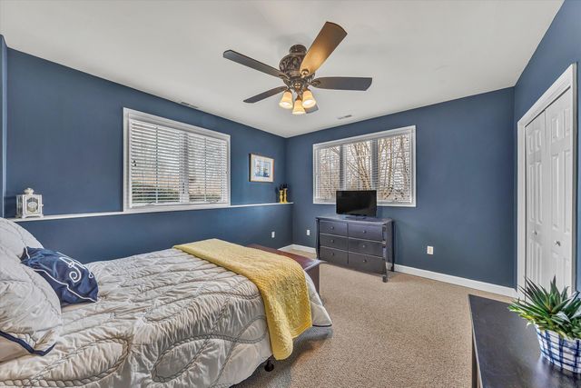 100 Waterside DR, Moneta, VA 24121