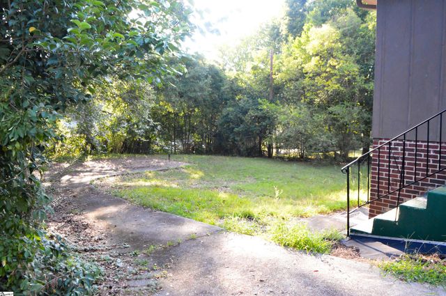 113 Brookforest Drive, Greenville, SC 29605