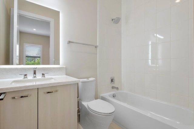 17464 Ponte Chiasso Drive, Boca Raton, FL 33496