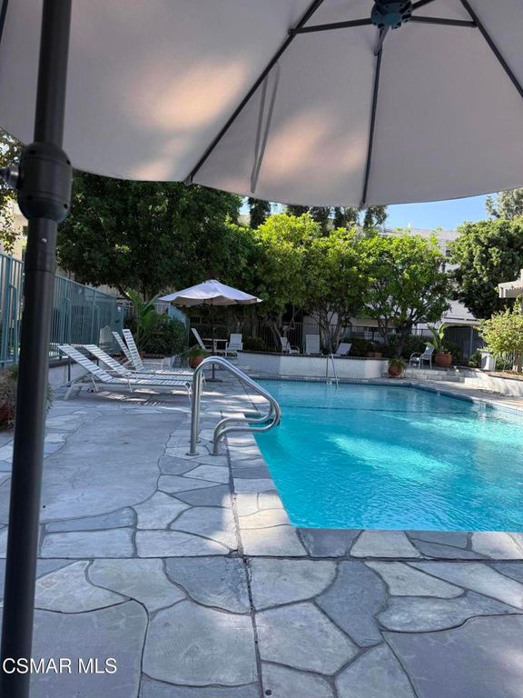 20134 Leadwell Street 374, Winnetka, CA 91306