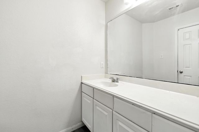 16754 N Blue Jay Drive, Conroe, TX 77385