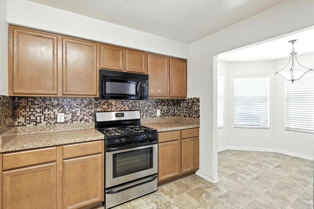 16754 N Blue Jay Drive, Conroe, TX 77385