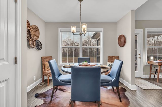 168 Tomahawk Pt, Clarksville, TN 37040