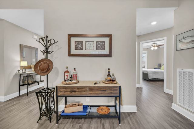 168 Tomahawk Pt, Clarksville, TN 37040