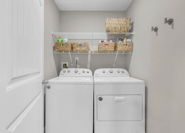 168 Tomahawk Pt, Clarksville, TN 37040