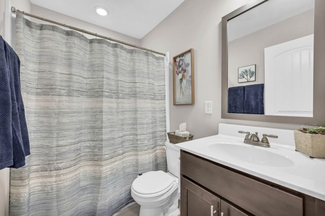 168 Tomahawk Pt, Clarksville, TN 37040