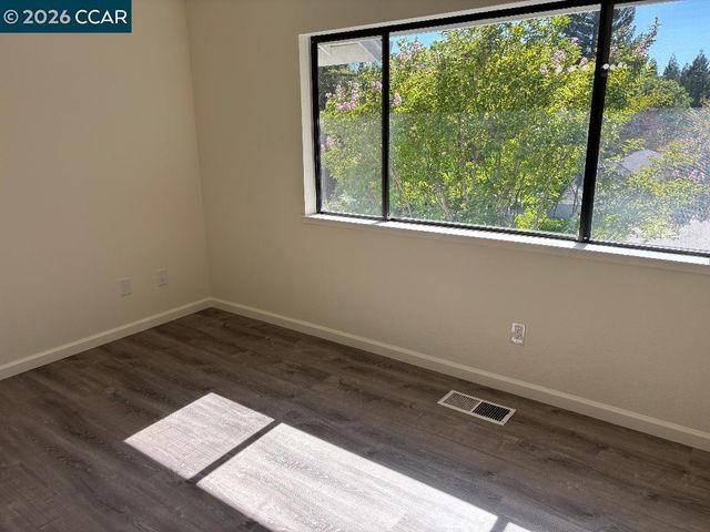 2590 Oak Rd 250, Walnut Creek, CA 94597