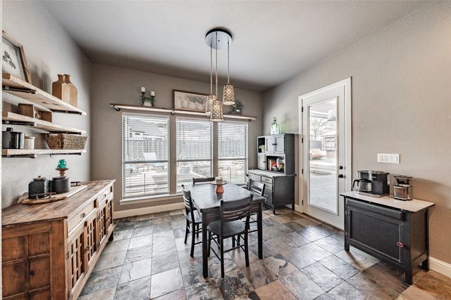 209 Thistle Ridge, Denton, TX 76210