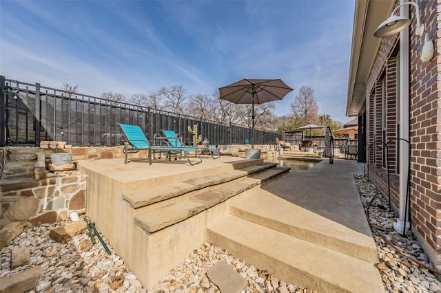 209 Thistle Ridge, Denton, TX 76210