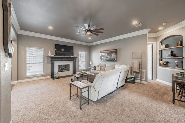 209 Thistle Ridge, Denton, TX 76210