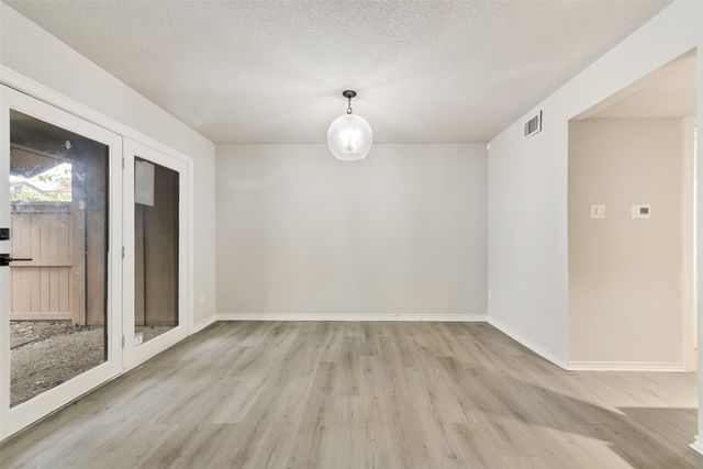 3161 Golden Oak, Farmers Branch, TX 75234