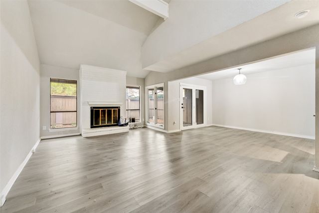 3161 Golden Oak, Farmers Branch, TX 75234