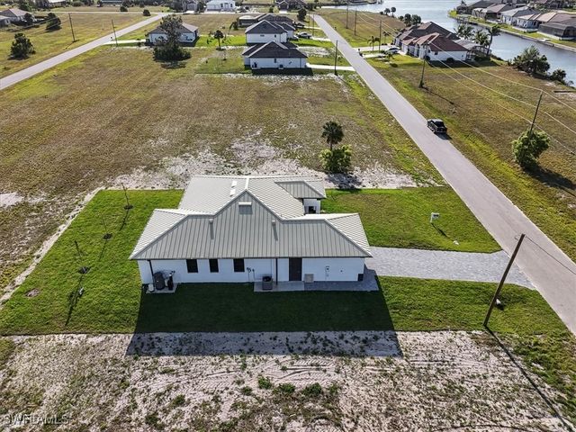 4102 NW 39th ST, Cape Coral, FL 33993