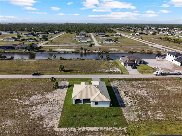 4102 NW 39th ST, Cape Coral, FL 33993