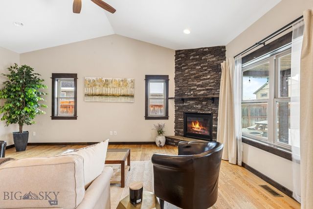 1611 Drummond, Belgrade, MT 59714