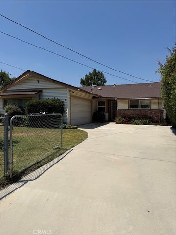25259 De Wolfe, Newhall, CA 91321