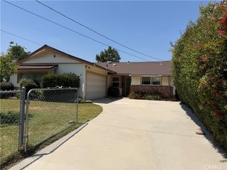 25259 De Wolfe, Newhall, CA 91321