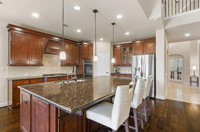 10 Waterfall Way, The Woodlands, TX 77375