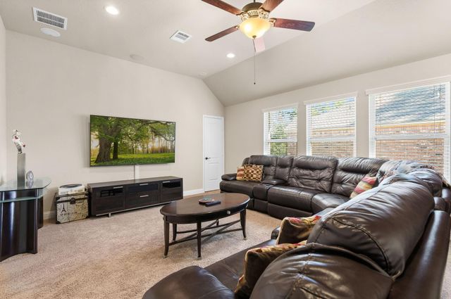 10 Waterfall Way, The Woodlands, TX 77375