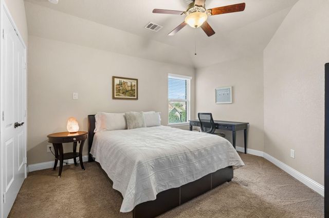 10 Waterfall Way, The Woodlands, TX 77375