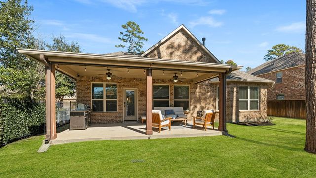 10 Waterfall Way, The Woodlands, TX 77375