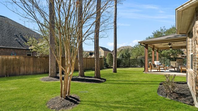 10 Waterfall Way, The Woodlands, TX 77375