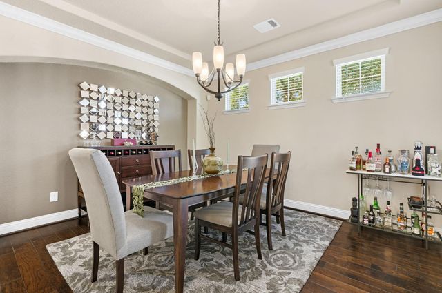 10 Waterfall Way, The Woodlands, TX 77375