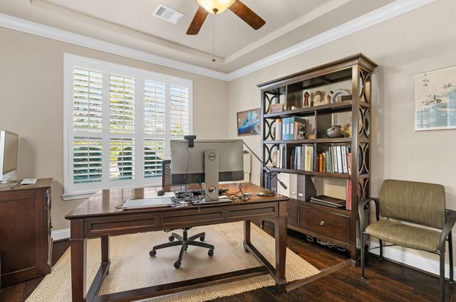 10 Waterfall Way, The Woodlands, TX 77375