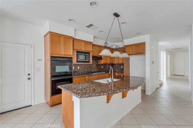 29001 Savannah Drive, Temecula, CA 92591
