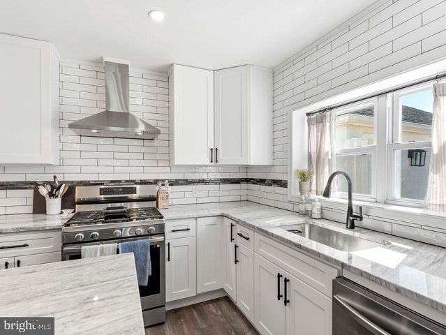 267 MCCARTHY AVE, Mantua, NJ 08051