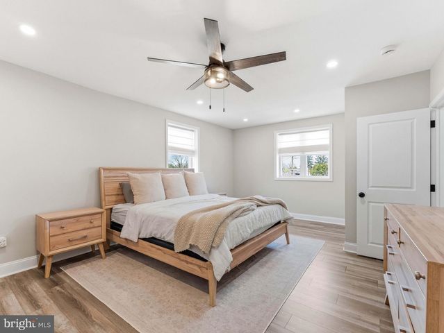 267 MCCARTHY AVE, Mantua, NJ 08051