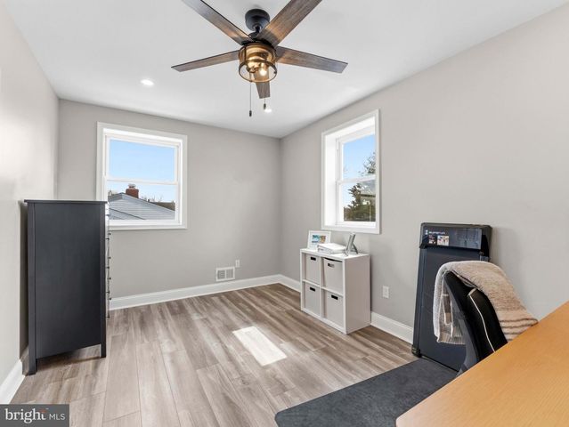 267 MCCARTHY AVE, Mantua, NJ 08051