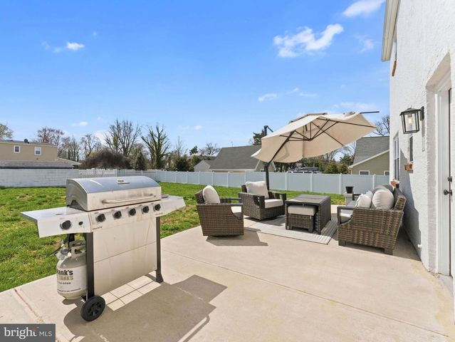 267 MCCARTHY AVE, Mantua, NJ 08051