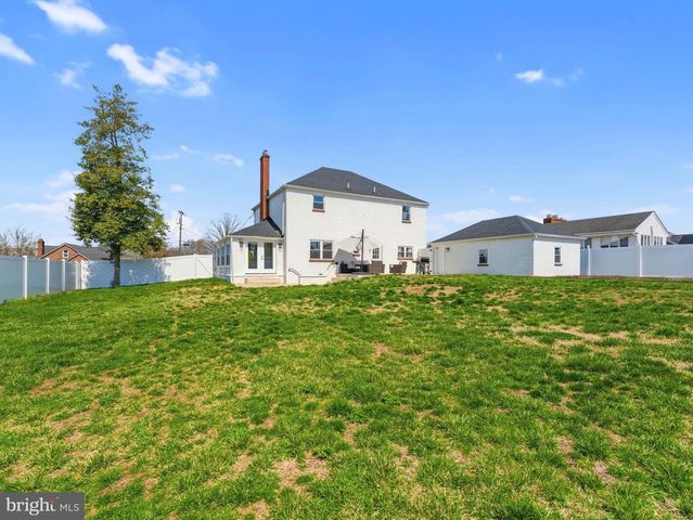 267 MCCARTHY AVE, Mantua, NJ 08051