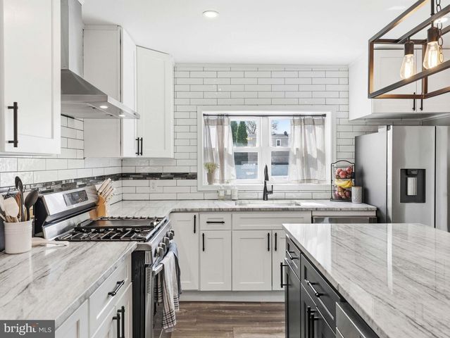 267 MCCARTHY AVE, Mantua, NJ 08051