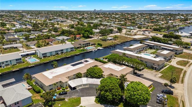 1345 SE 40th TER # 2D, Cape Coral, FL 33904