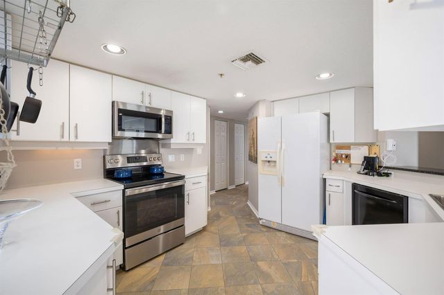 5051 N Highway A1a 12-1, Hutchinson Island, FL 34949