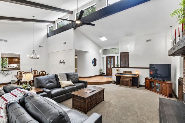 3667 Green Meadow Lane, Flower Mound, TX 75022