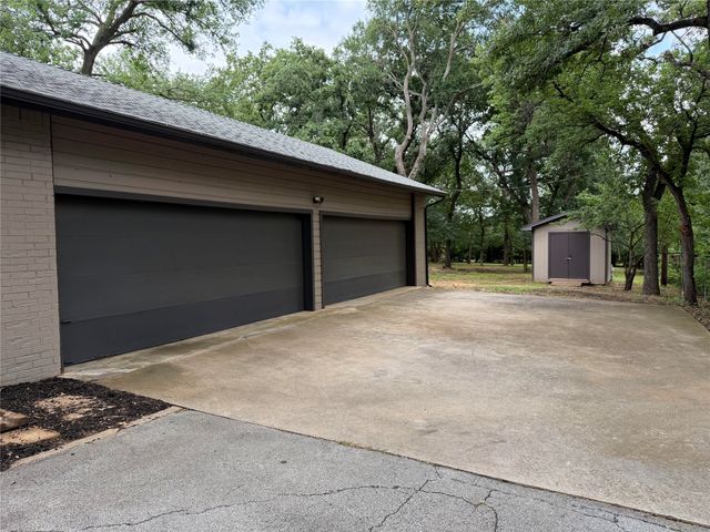 3667 Green Meadow Lane, Flower Mound, TX 75022