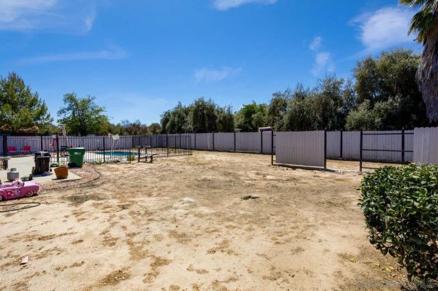 41715 Stetson, Hemet, CA 92544