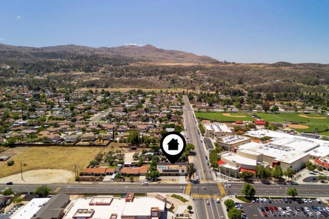 41715 Stetson, Hemet, CA 92544