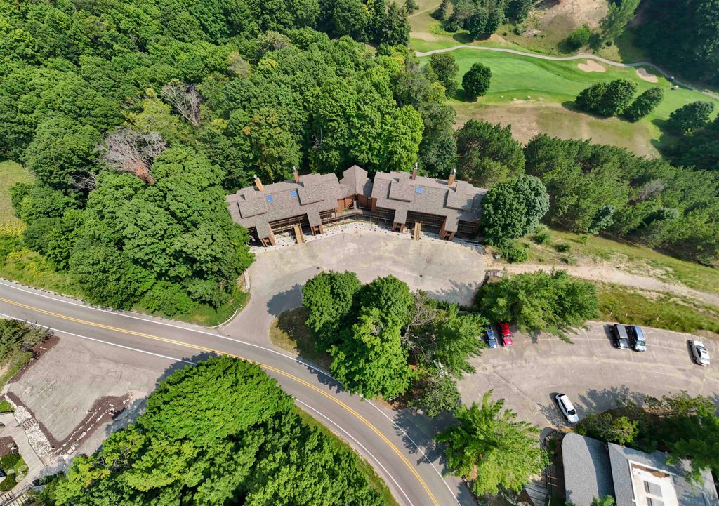 5830 Shanty Creek Road 789-791, Bellaire, MI 49615