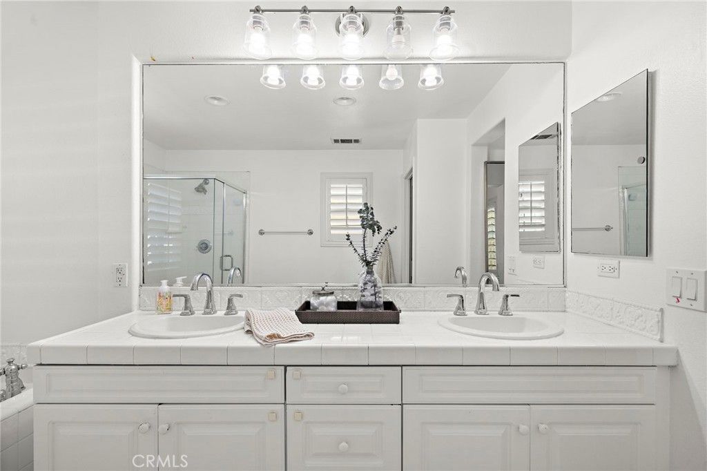 Image 22 of property listing at 7 Hanceford, Ladera Ranch, CA 92694