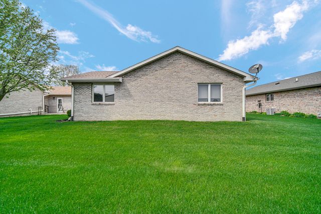 118 Sagamore Parkway, La Porte, IN 46350